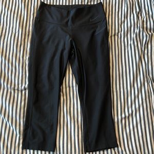 Black Nike capri leggings. Size small